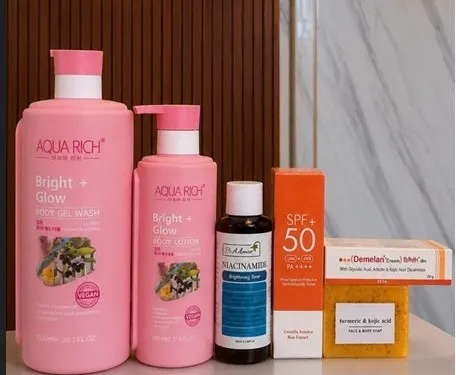 Aqua Rich Bright and Glow (In Stock)